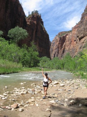 Zion Park trail to west ridge