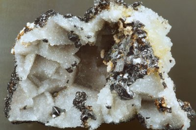 Quartz epimorphs after fluorite, with sphalerite, 47 mm specimen. Boundary Cross Vein, Rampgill Mine, Nenthead, Alston Moor.