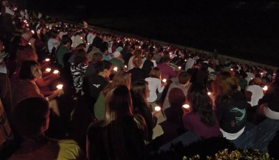 CANDLELIGHT VIGIL (IMAGE 7)