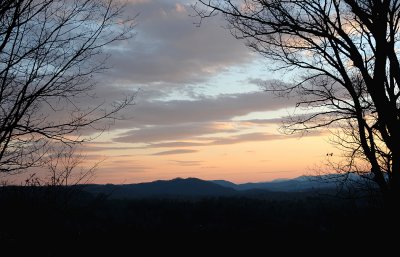 MOUNTAIN SUNSET