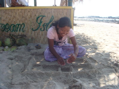 girl building house