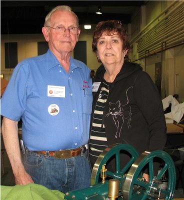 (71)   exhibitors Tom and Eunice Armstrong