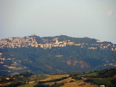 San Marino vista da San Leo
