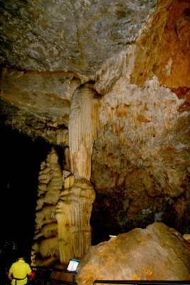 stalagmite | Hwa-Ahm Cave 10.JPG