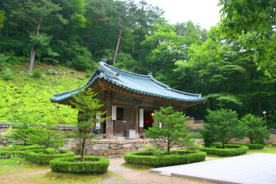 Jeong-Am Temple