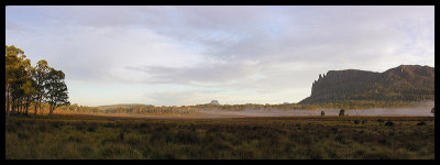 Sunrise on Mount Oakleigh and the Pelion Plains