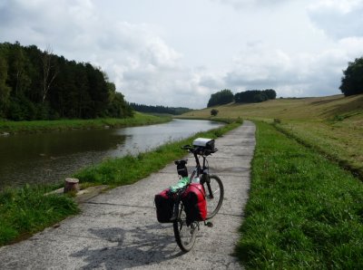 Nouveau canal Bruxelles-Charleroi,  Godarville.