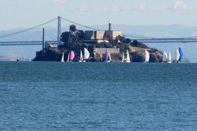 Alcatraz and Bay Bridge3120fix800.jpg
