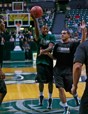 101015_Ohana_Hoopfest-052__S1U0354isw.jpg