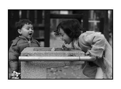 Jessica and Joseph at water fountain
