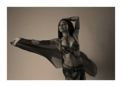 Nourah, belly dancer, Tokyo