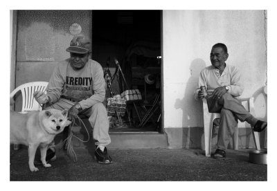 Fishermen and dog, Onjuku