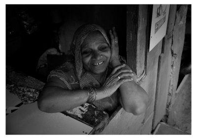 Tobacco seller