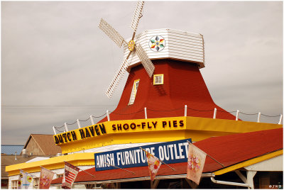 Shoo-Fly Pies