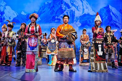 Tibetan  Qiang Dance Show