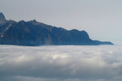 Sea cloud over lake Lman - Mar de nubes por encima del lago Leman - Mar de nvols sobre el llac Leman