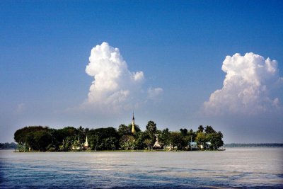 Thanlwin River Island