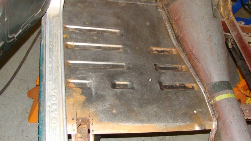Fitting the left front floor board