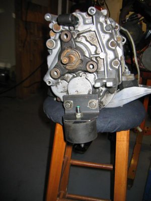 Trans mount bracket