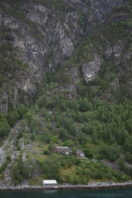 4767 Lonely farm at Geiranger fjord.jpg