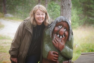 4932 Eileen and a Granny.jpg