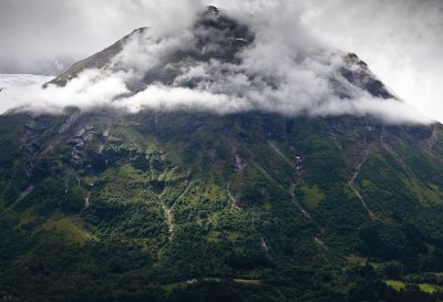 5005 Mountain stuy from Hjelle.jpg