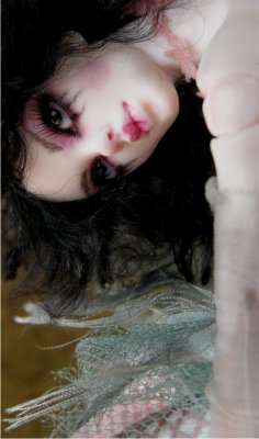 ForgottenDoll5.jpg