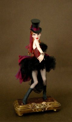 MoulinRougeDiva2.jpg