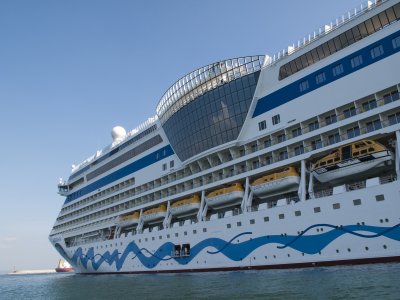 Cruising ships