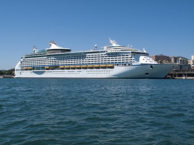 Cruising ships