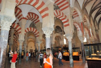 Cordoba. Mezquita. Arches