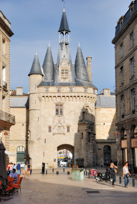 Bordeaux. Porte Cailhau