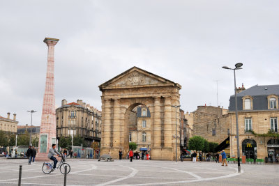 Bordeaux. Porte d'Aquitaine and Place de la Victoire