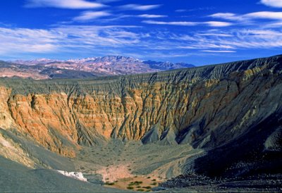 (IG20) Ubehebe Crater, a maar crater, Death Valley National Park, CA