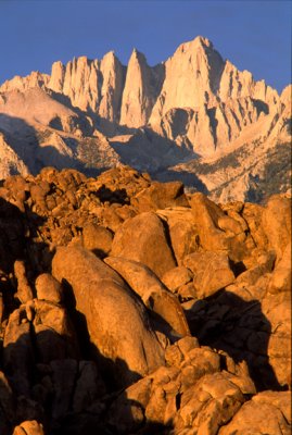 (IG52) Granite of the Alabama Hills and Mt. Whitney of the Sierra Nevada batholith, CA