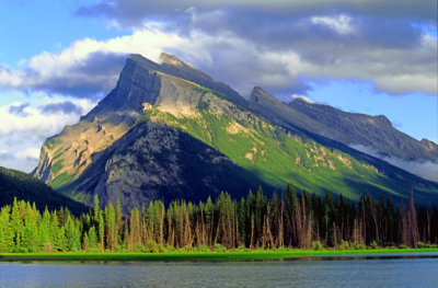 (SG30) Dip slope and anti-dip slope are apparent at Mount Rundle, Banff National Park, Alberta, Canada