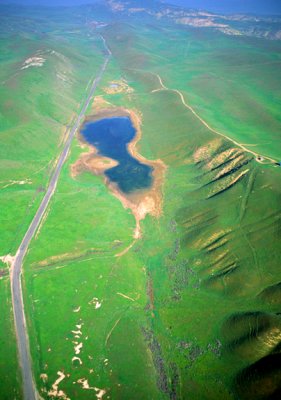 (SG45) Sag pond along the San Andreas Fault, Carizzo Plain, CA