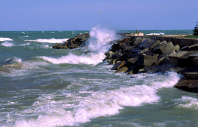 Spilling waves, Winthrop Harbor, IL