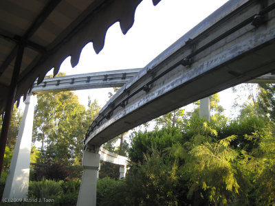 Monorail Tracks