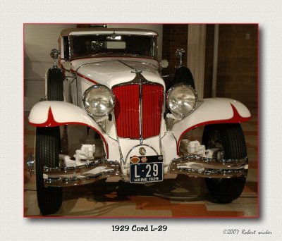 1929 Cord L-29 White and Red