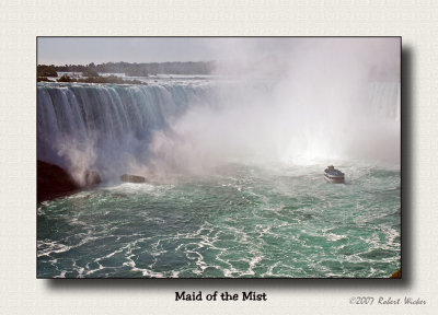 Maid of the Mist at Horseshoe Falls