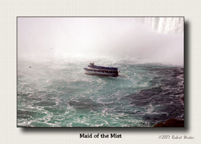 Maid of the Mist at Horseshoe Falls