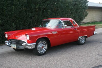 Joe's Modified 1957 Thunderbird