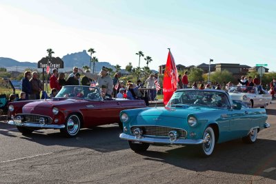 Thanksgiving Day Fountain Hills 2010 (37).jpg