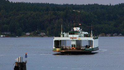 The ferry Rhododendron crossing from Tahlequah