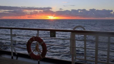 Sea Days to Hawaii