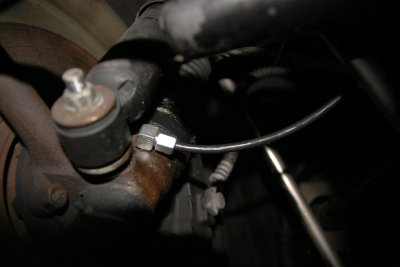 remote_greasing_front_suspension