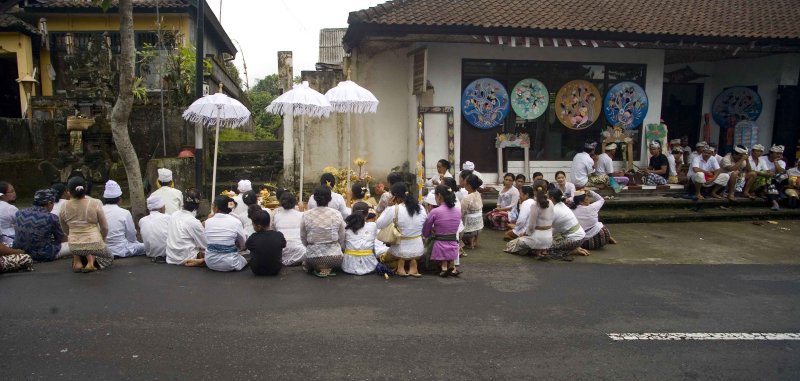 street side ceremony.jpg