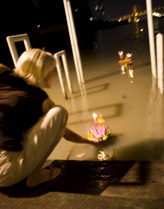 zz Cory launches her wish ship.jpg