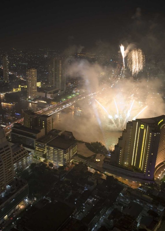 zz fireworks off our Balcony 1.jpg